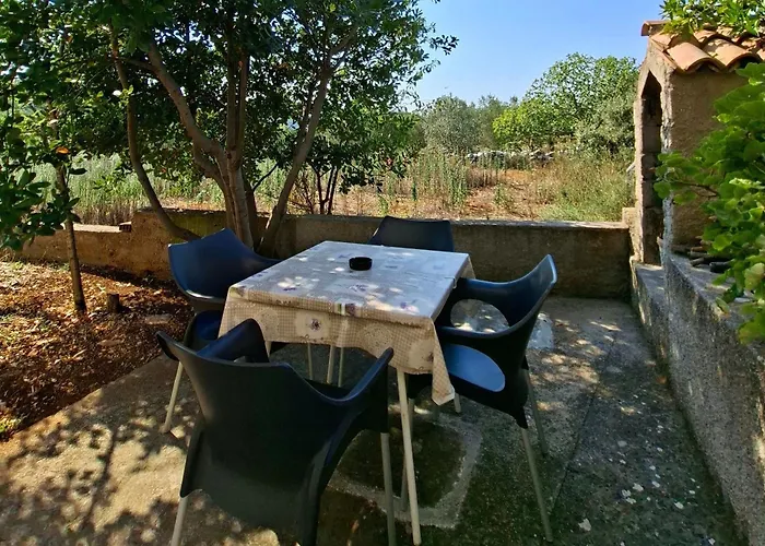 Appartement With Parking Space Zaglav, Dugi Otok - 11924 Zaglav
